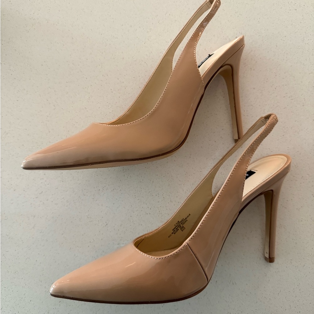 Nine West Feather Pointy Toe nude Slingback Heels